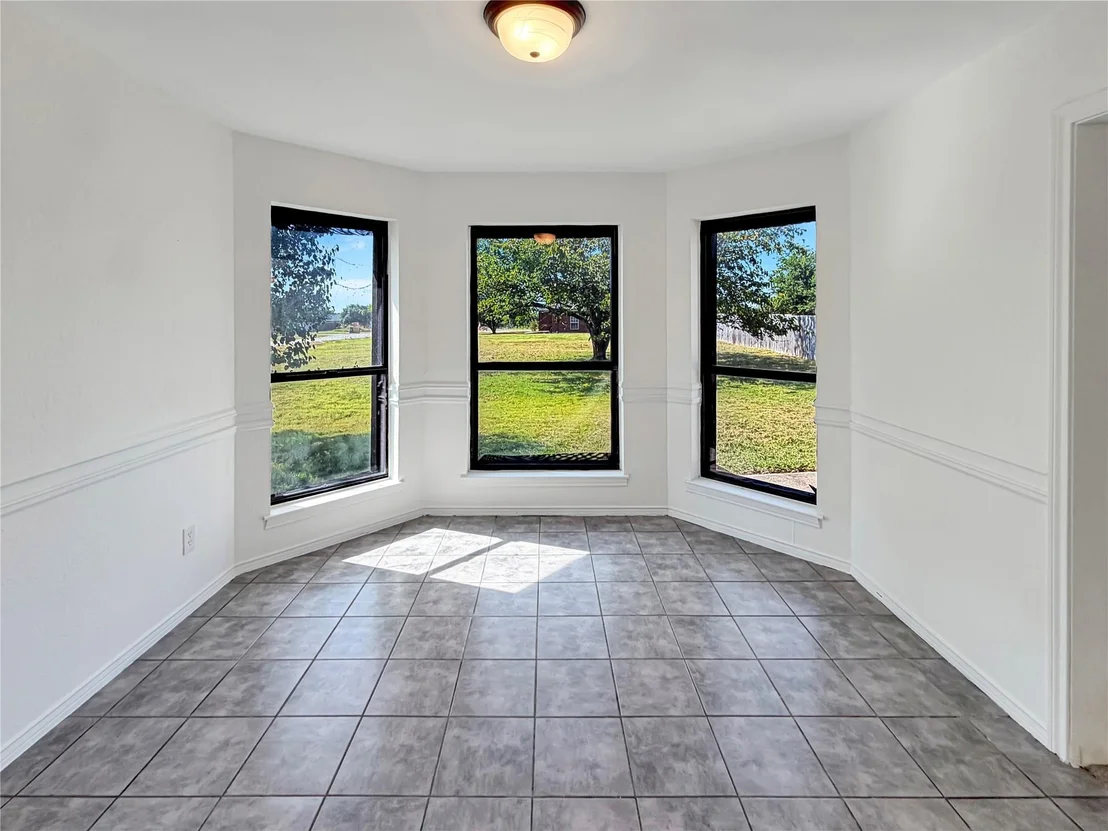 Photo of 1106 N Atkins Drive