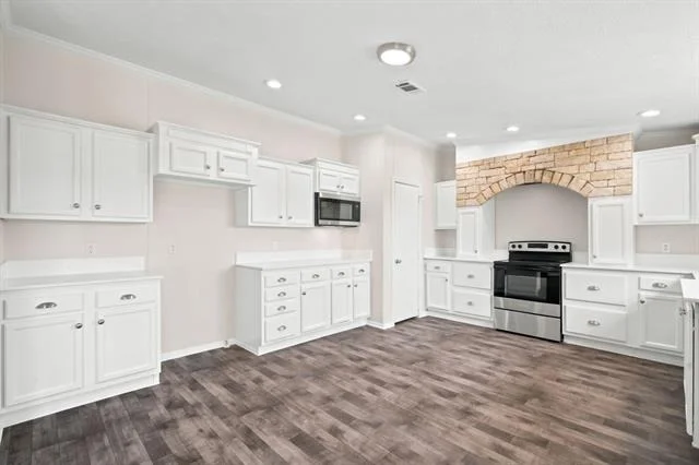 Photo of 1040 Earp Road