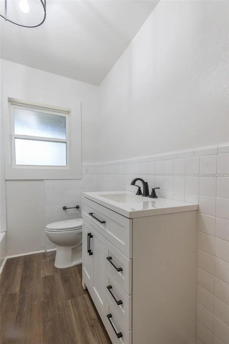 Photo of 1325 Highland Avenue