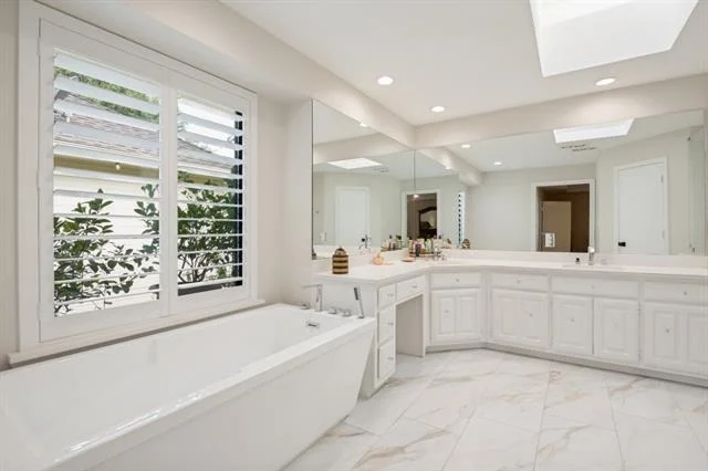 Photo of 4015 Lawngate Drive