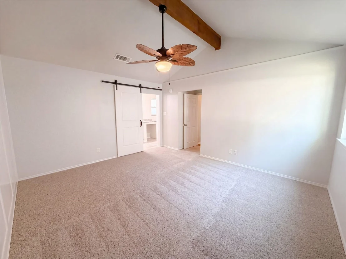 Photo of 1208 Hillcrest Drive