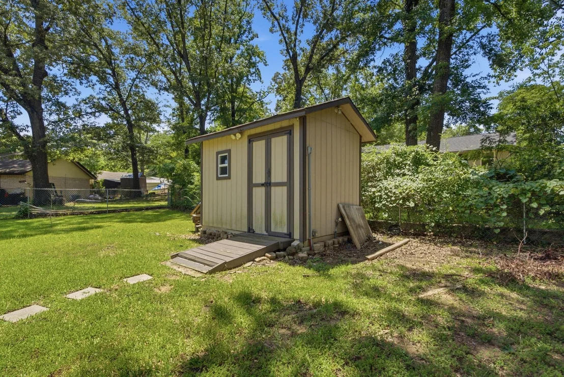 Photo of 2307 Pinkerton