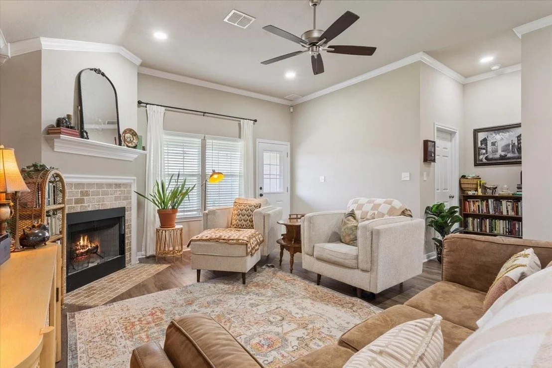 Photo of 2518 Yoder Lane