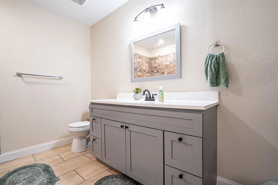 Photo of 166 Private Road 1404