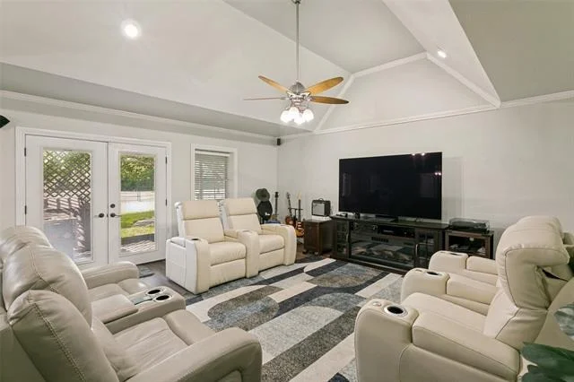 Photo of 1290 Fox Lane