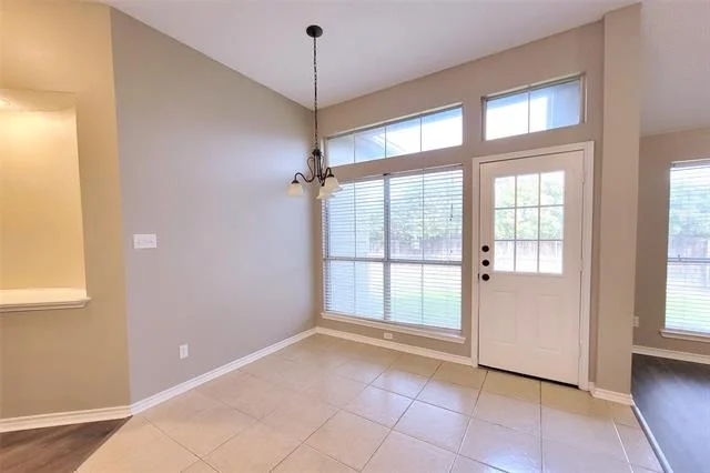 Photo of 1604 Knoll Ridge Circle