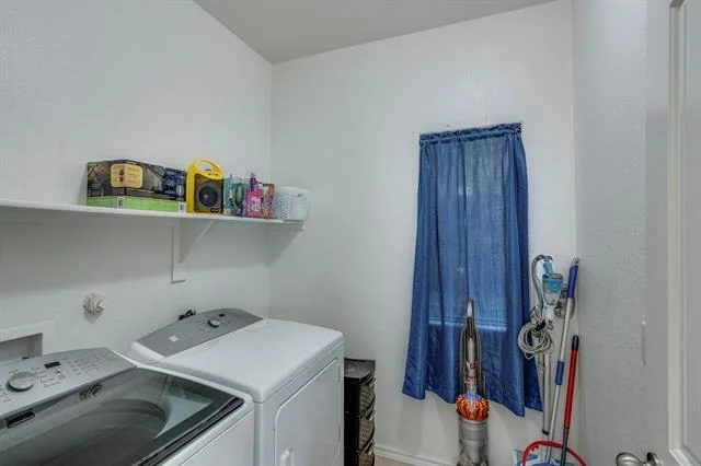 Photo of 616 Cameron Way