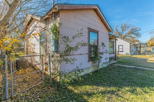 Photo of 108 N Lakeview Drive