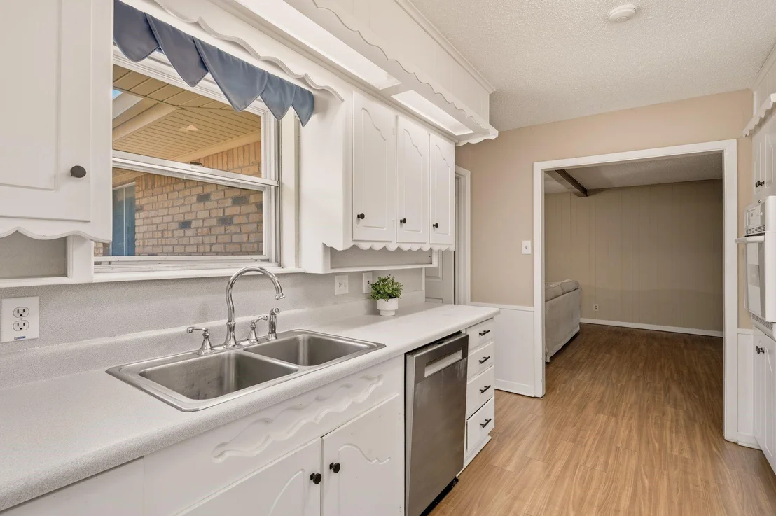 Photo of 6248 Winifred Drive