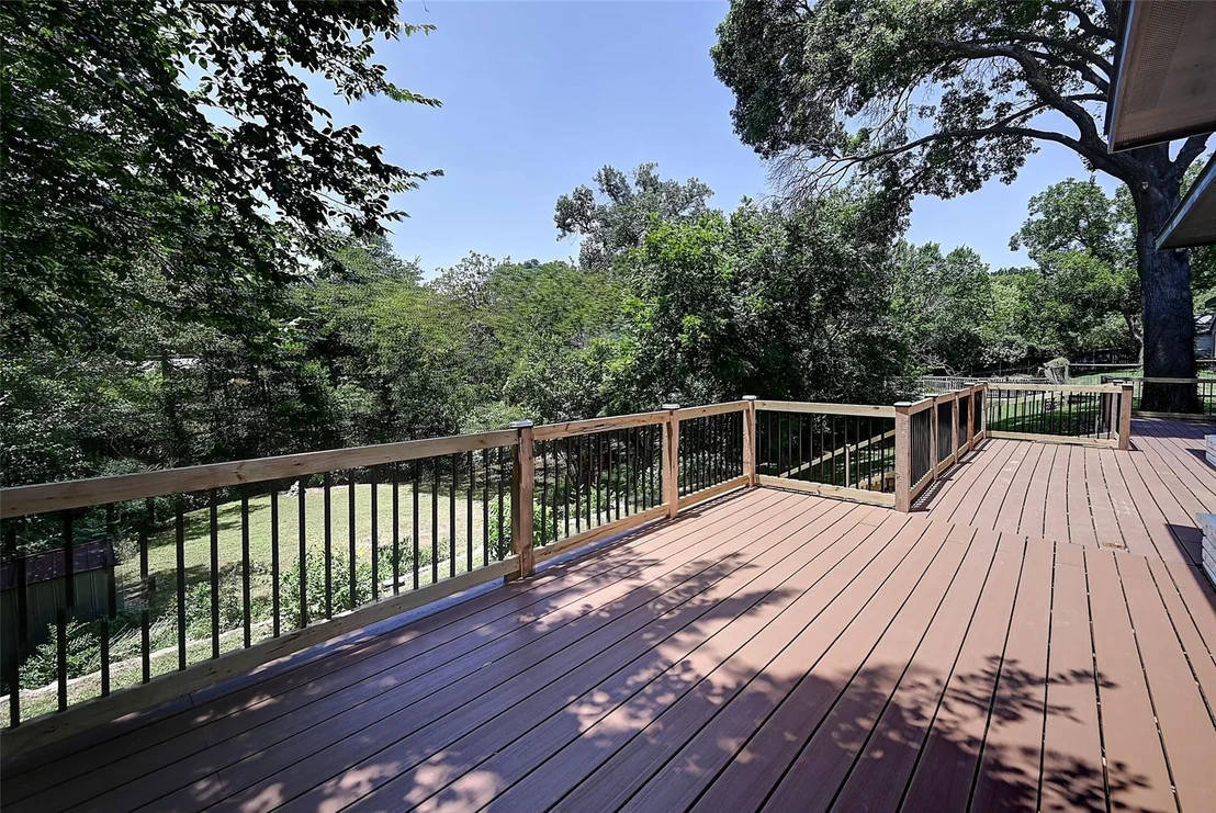Photo of 3900 Pelham Road