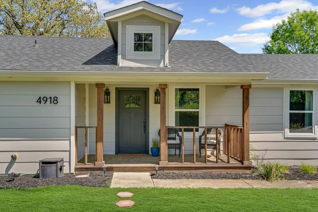 Photo of 4918 Farris Road