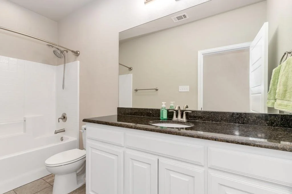 Photo of 808 Chestnut Grove Drive