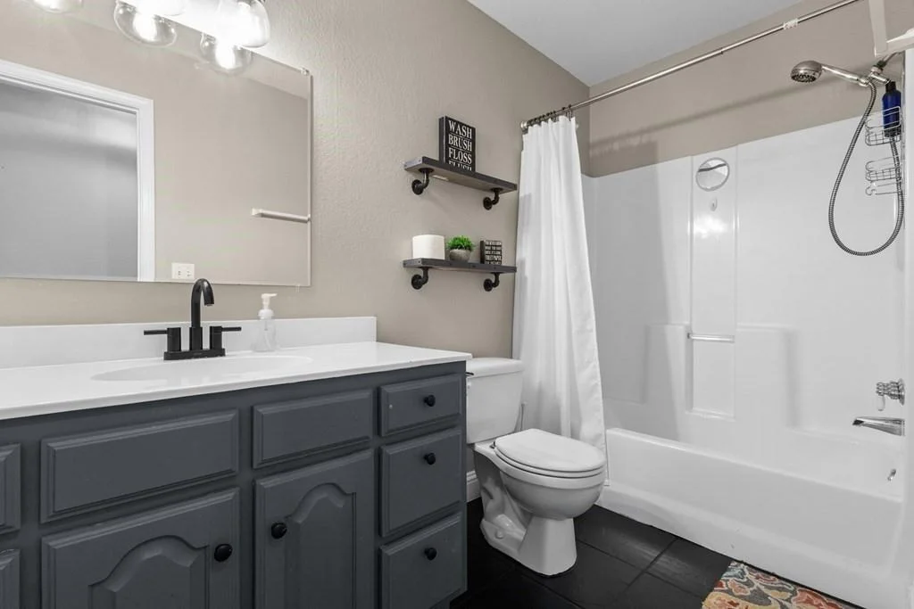 Photo of 124 Peninsula Point Terrace