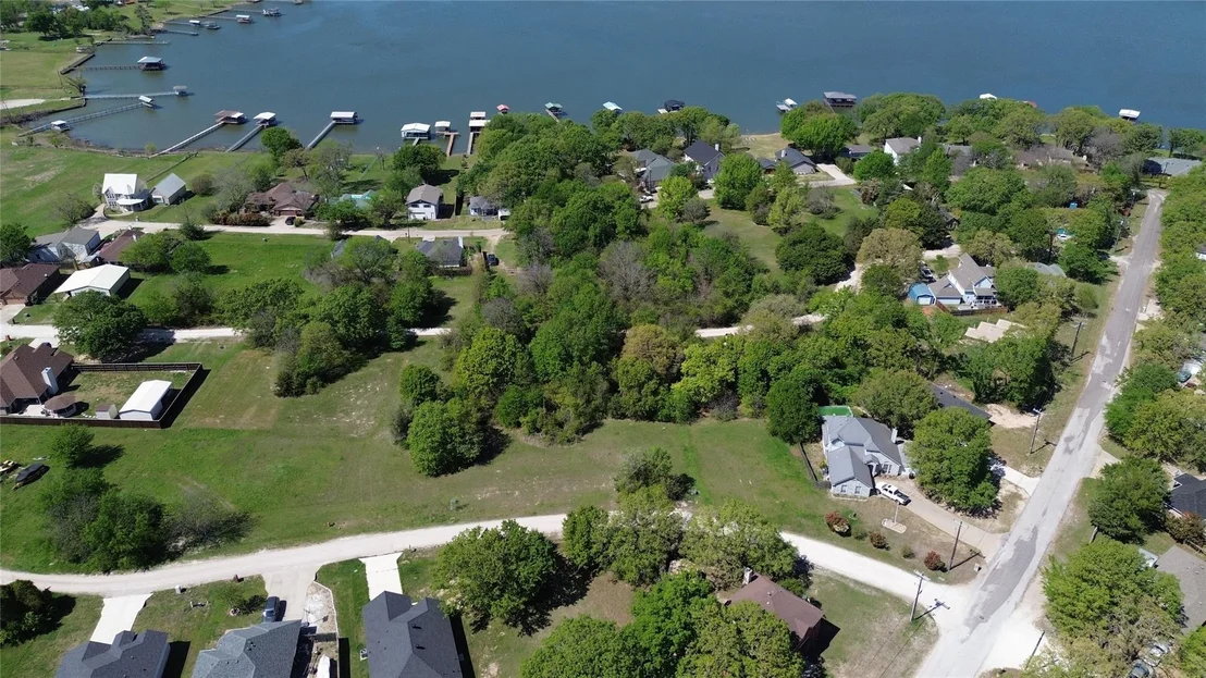 Photo of 717 Hillside Drive
