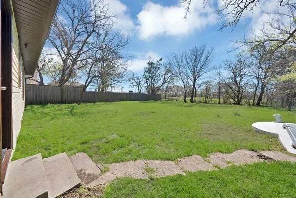 Photo of 3005 Maple Avenue