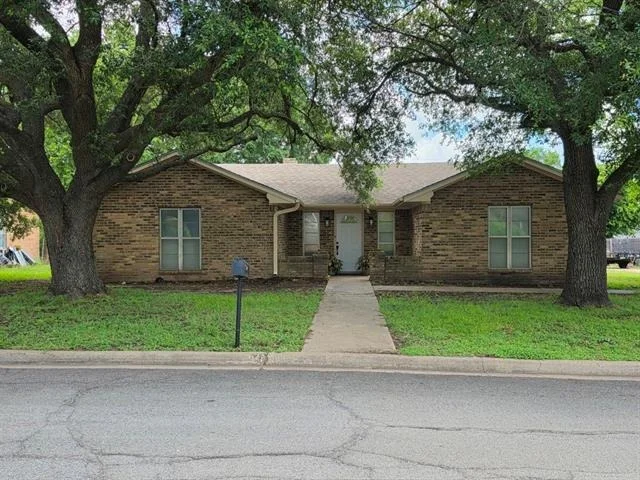 Photo of 104 Bowie Lane