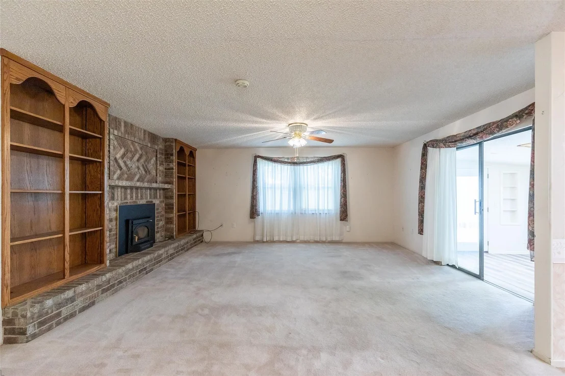 Photo of 5309 Llano Street