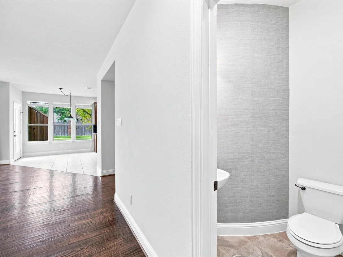 Photo of 412 Oriole Drive
