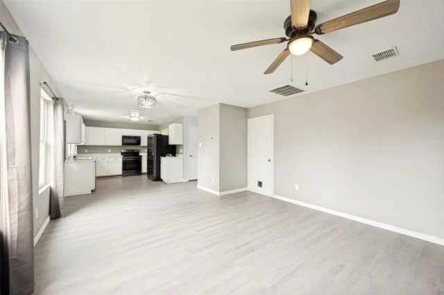 Photo of 920 Kendall Drive