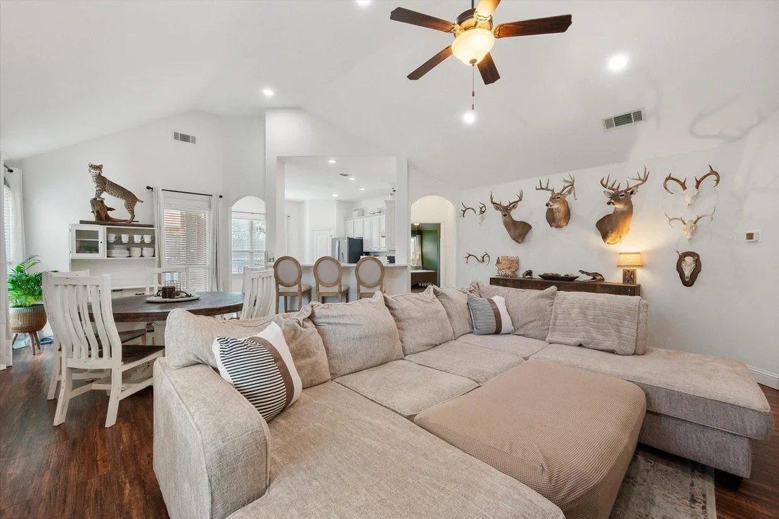 Photo of 1815 Clearbrook Lane