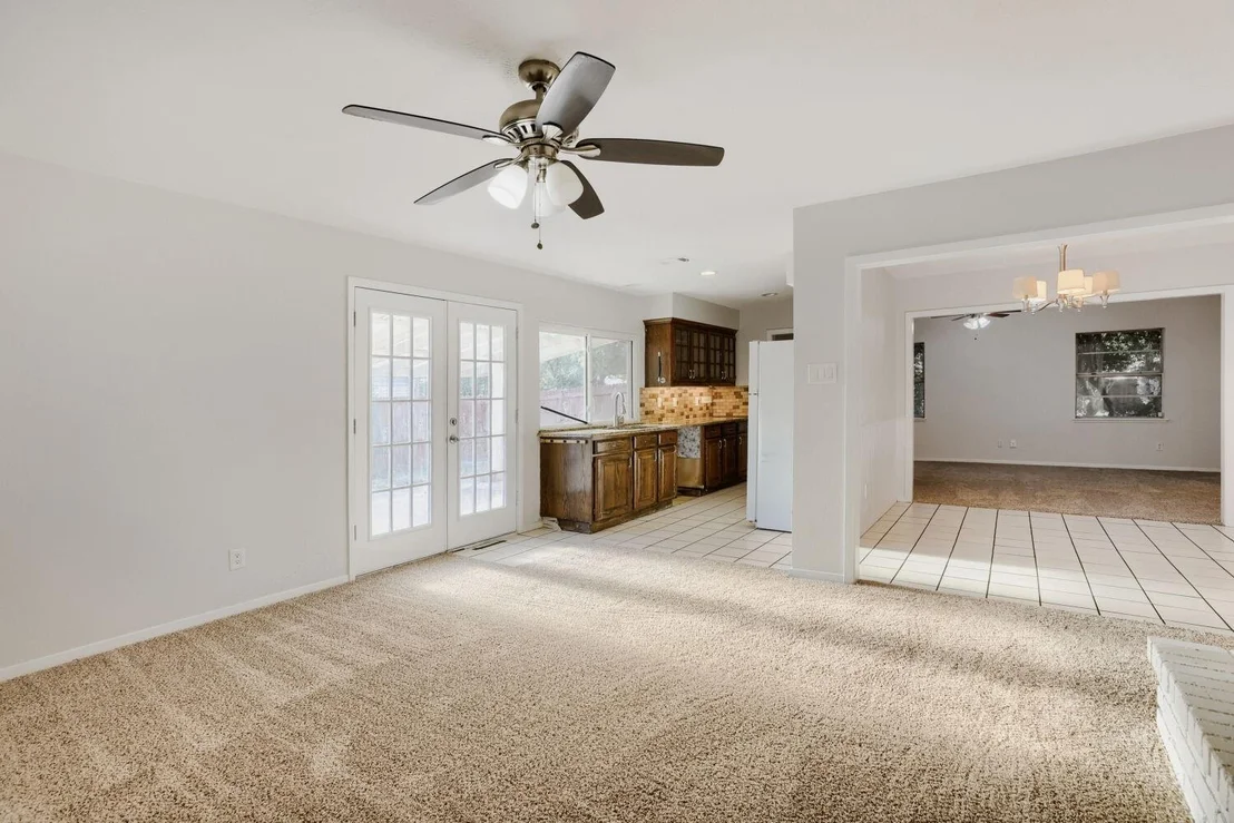 Photo of 1309 Whitehall Drive