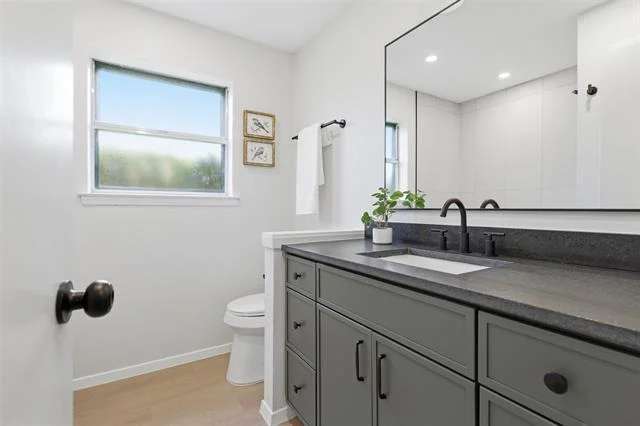 Photo of 8 Green View Circle
