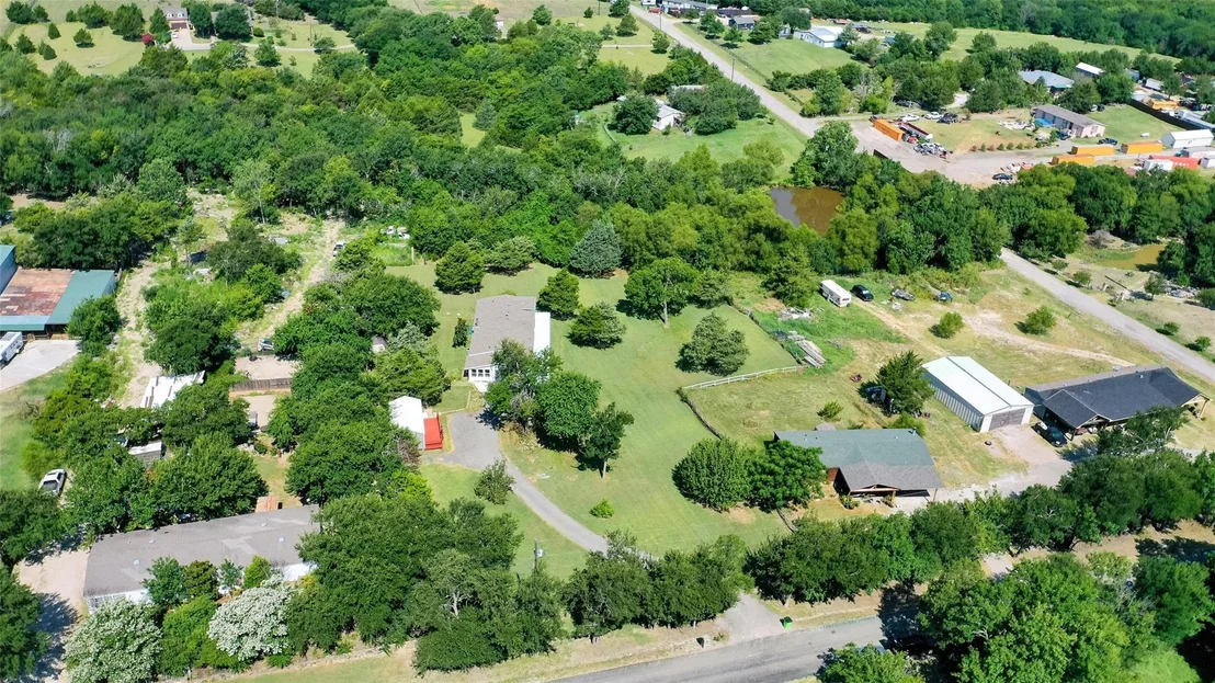 Photo of 2202 County Road 947