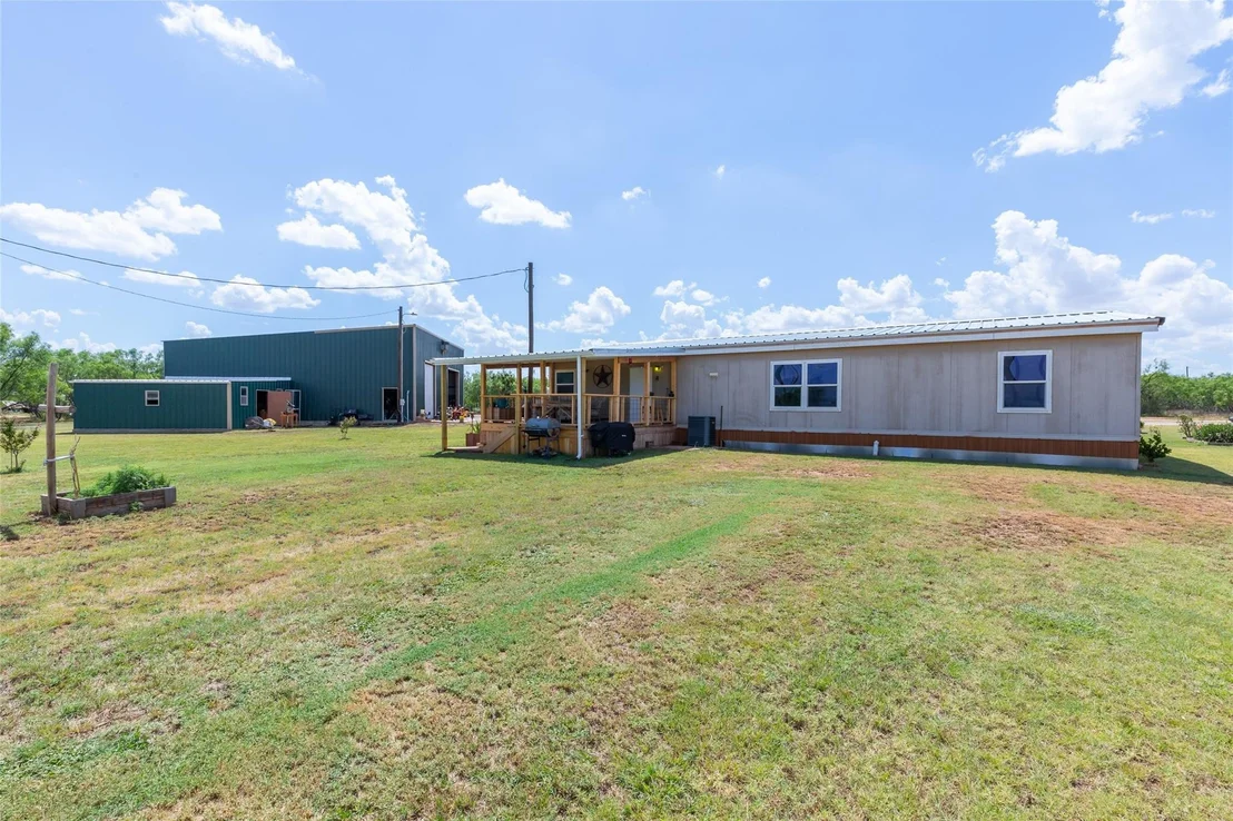 Photo of 7167 Spinks Road