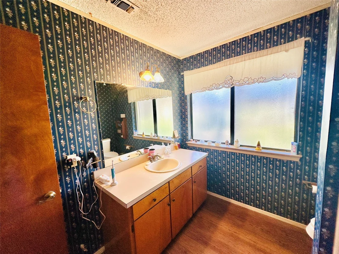 Photo of 409 3rd Street