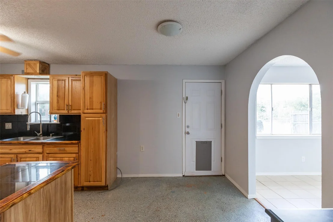 Photo of 1714 Locksley Court