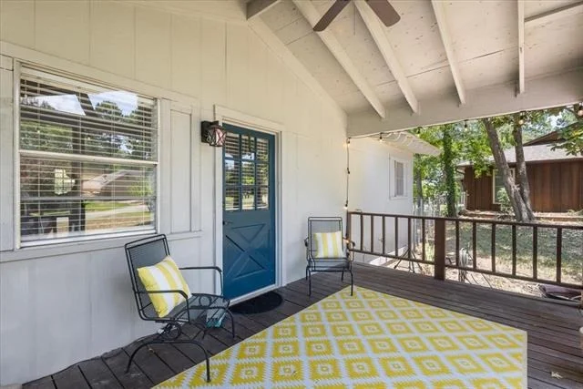 Photo of 1513 W Tanglewood Drive