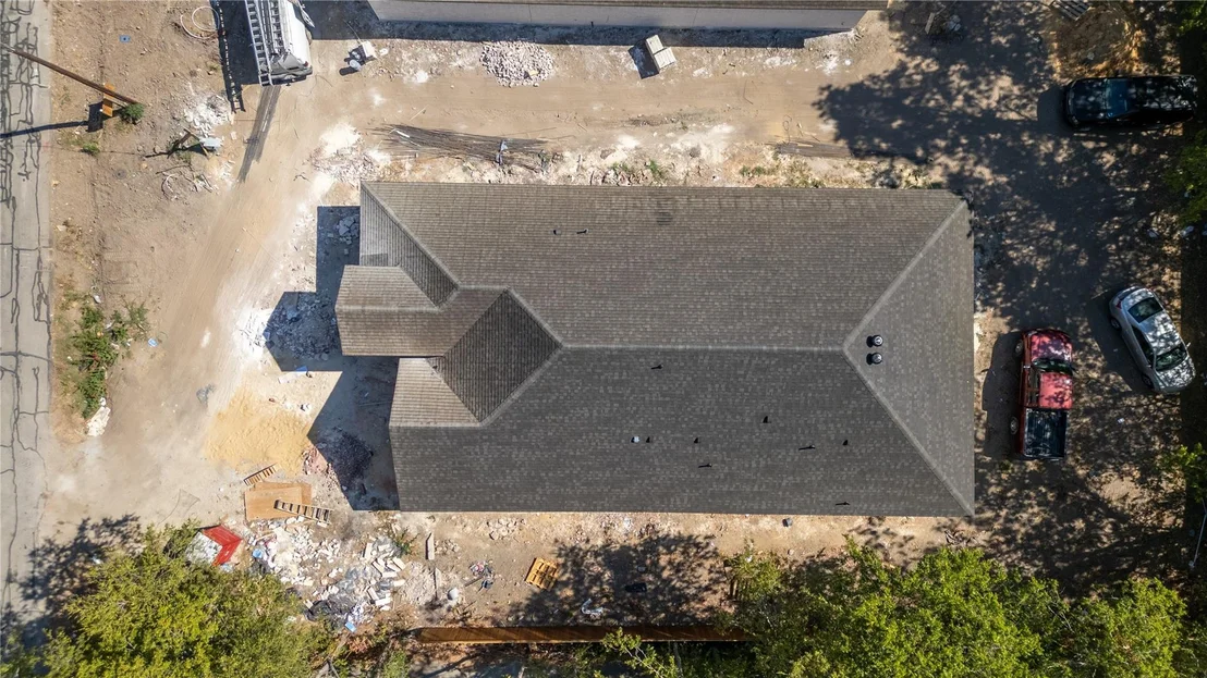 Photo of 513 Armstrong Road