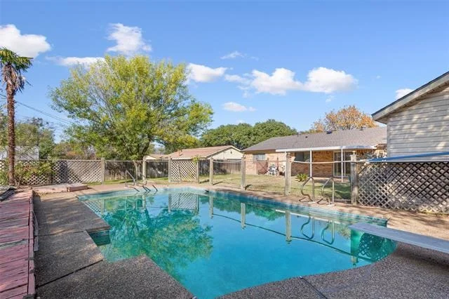 Photo of 213 Bowie Lane