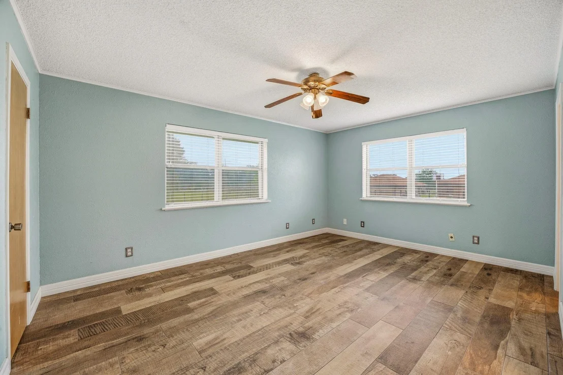 Photo of 621 County Road 484