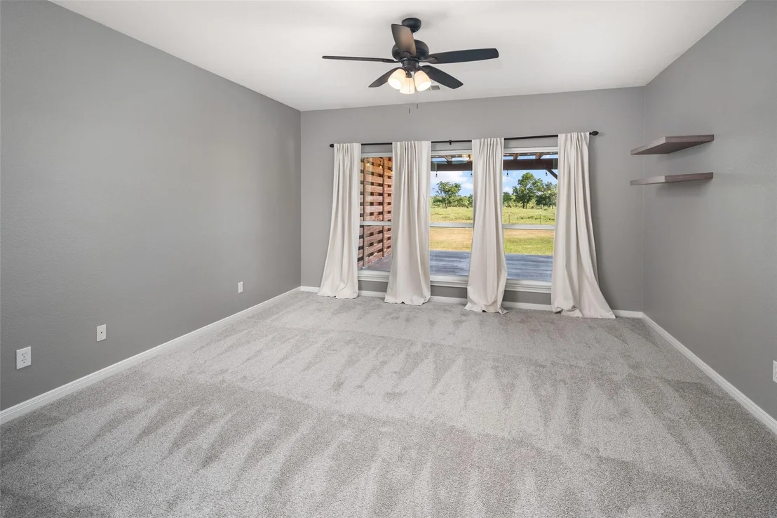 Photo of 1019 Vaughan Lane
