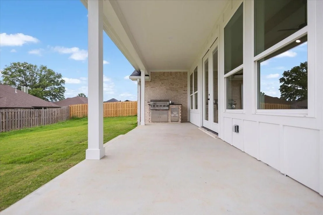 Photo of 16429 Clearview Drive