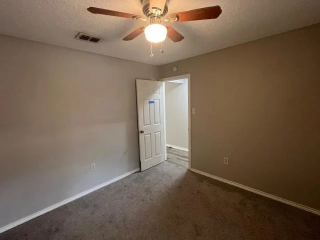 Photo of 934 Robinwood Drive