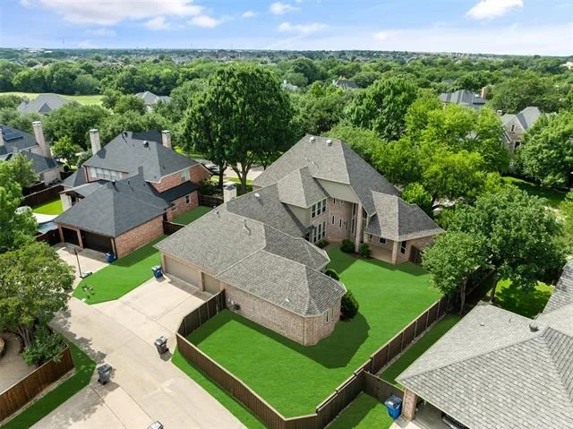 Photo of 906 Glen Rose Drive