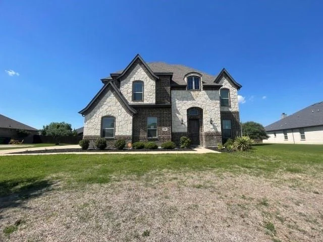 Photo of 321 Equestrian Drive