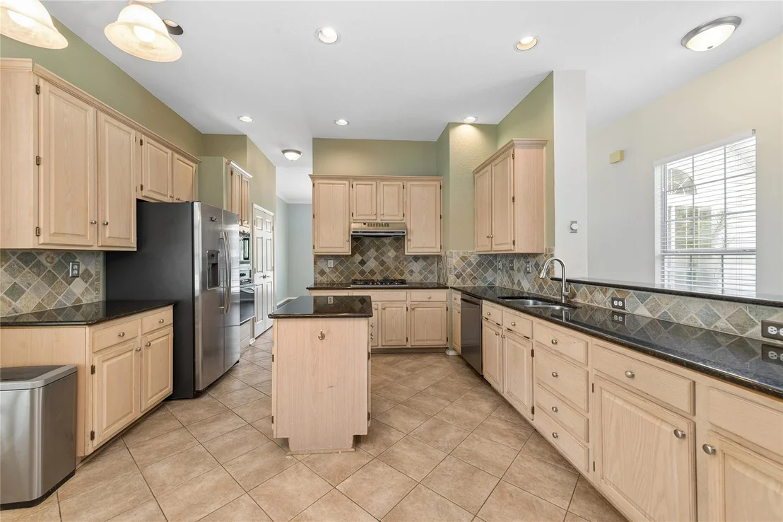Photo of 4202 Timberglen Road