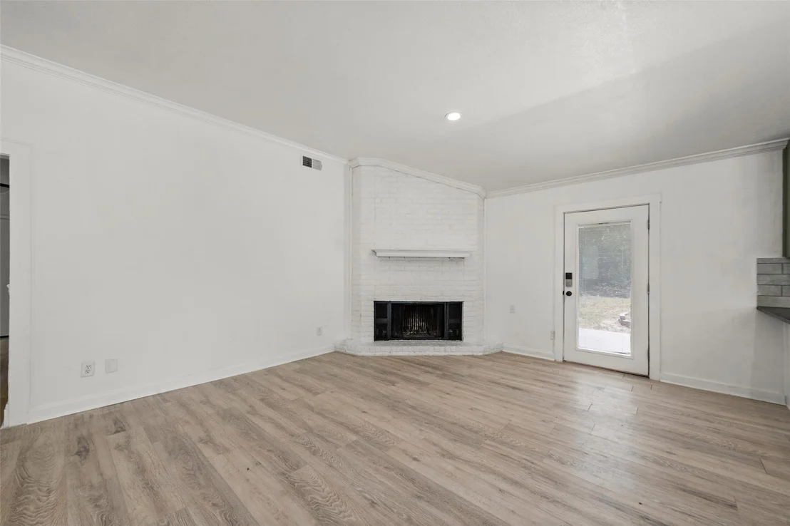 Photo of 229 Crockett Lane