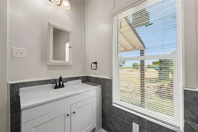 Photo of 404 Eagle Drive