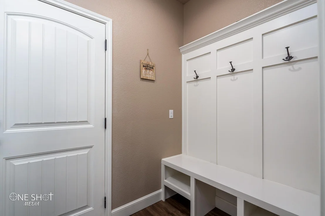 Photo of 3102 Oakley