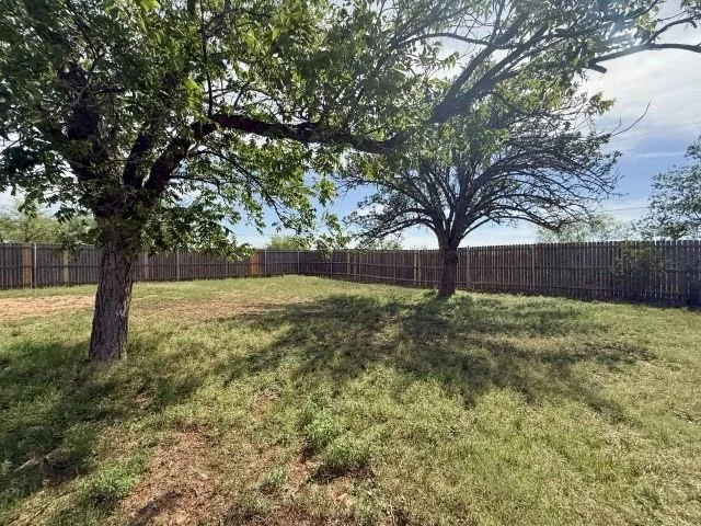 Photo of 1147 Graves Road
