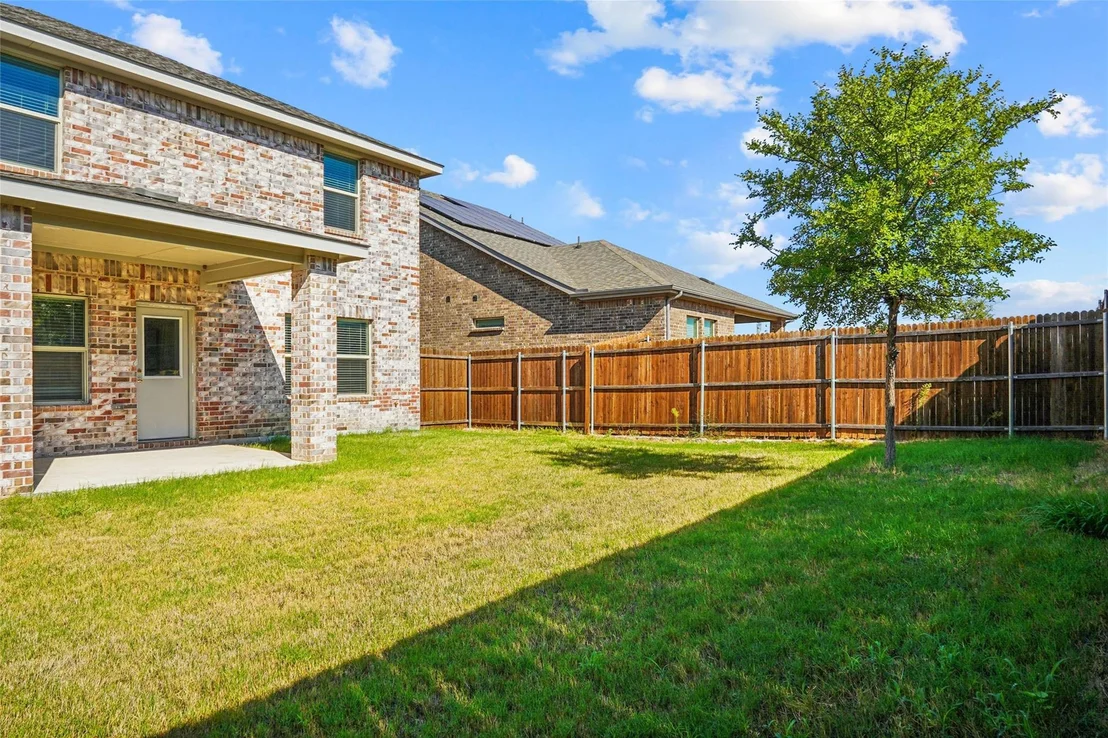Photo of 4925 Westhill Drive