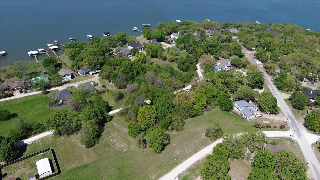 Photo of 717 Hillside Drive