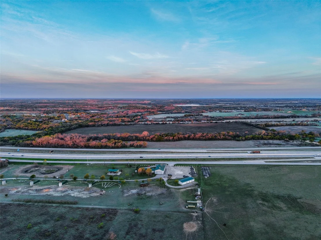 Photo of UNK Interstate 35