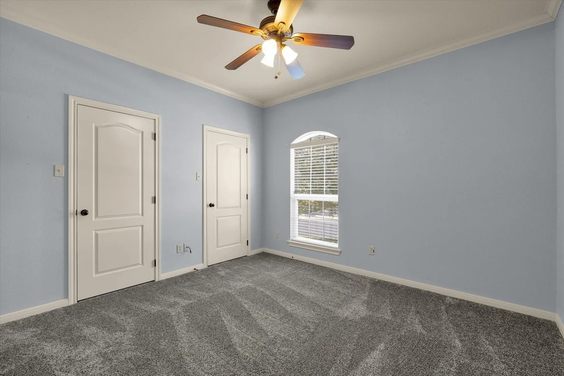 Photo of 32 North Shore Circle