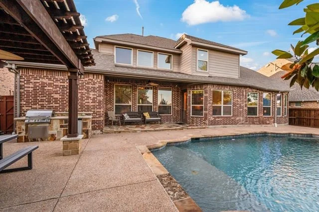 Photo of 2812 Waverley Drive
