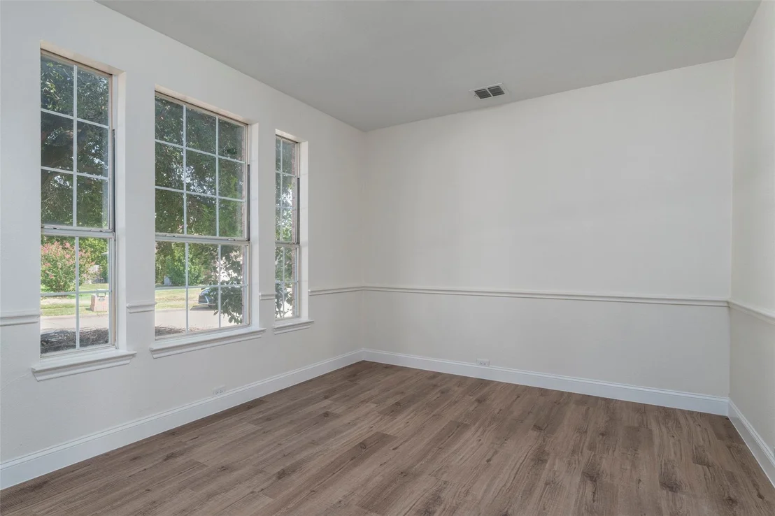 Photo of 1310 Norman Circle